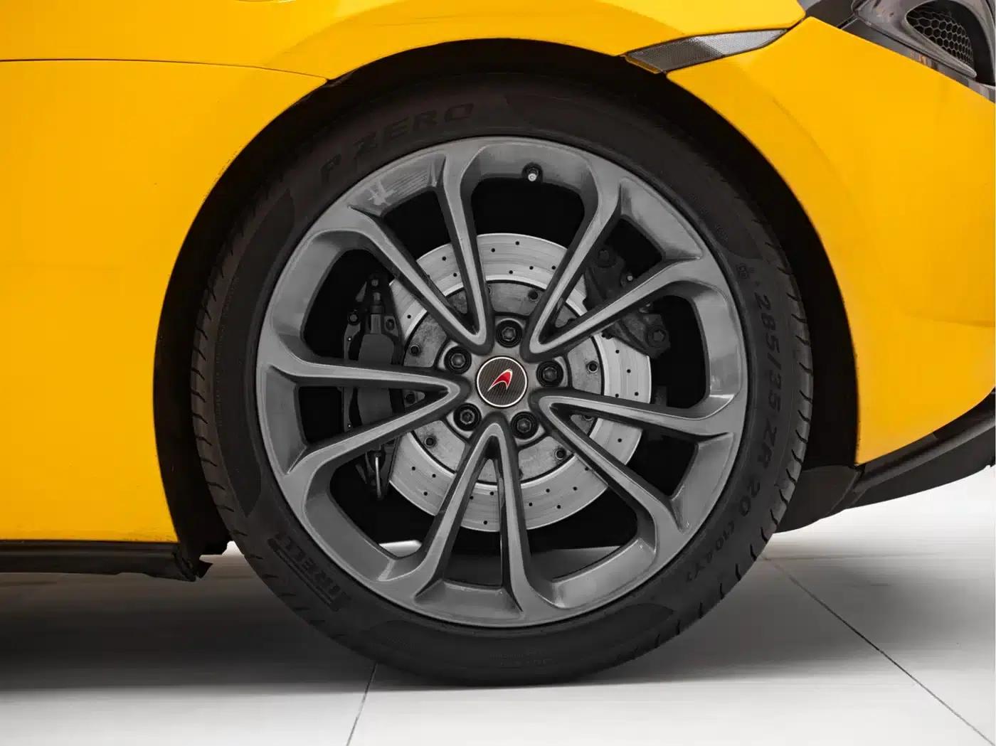 McLaren 540C 2015 3.8T Coupe — миниатюра 17
