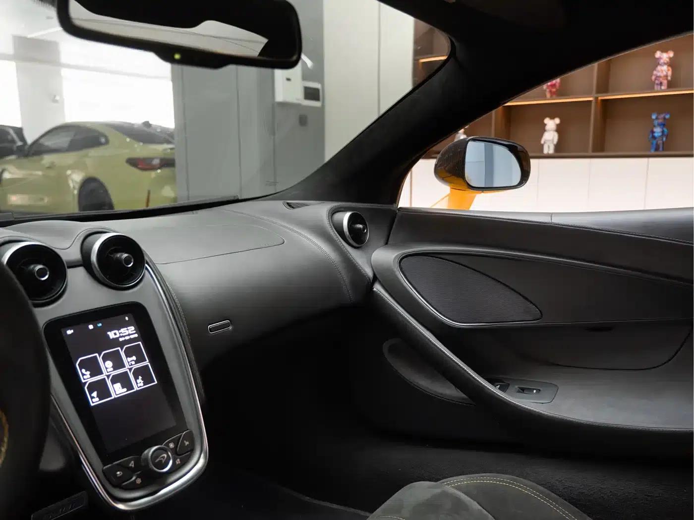 McLaren 540C 2015 3.8T Coupe — миниатюра 9