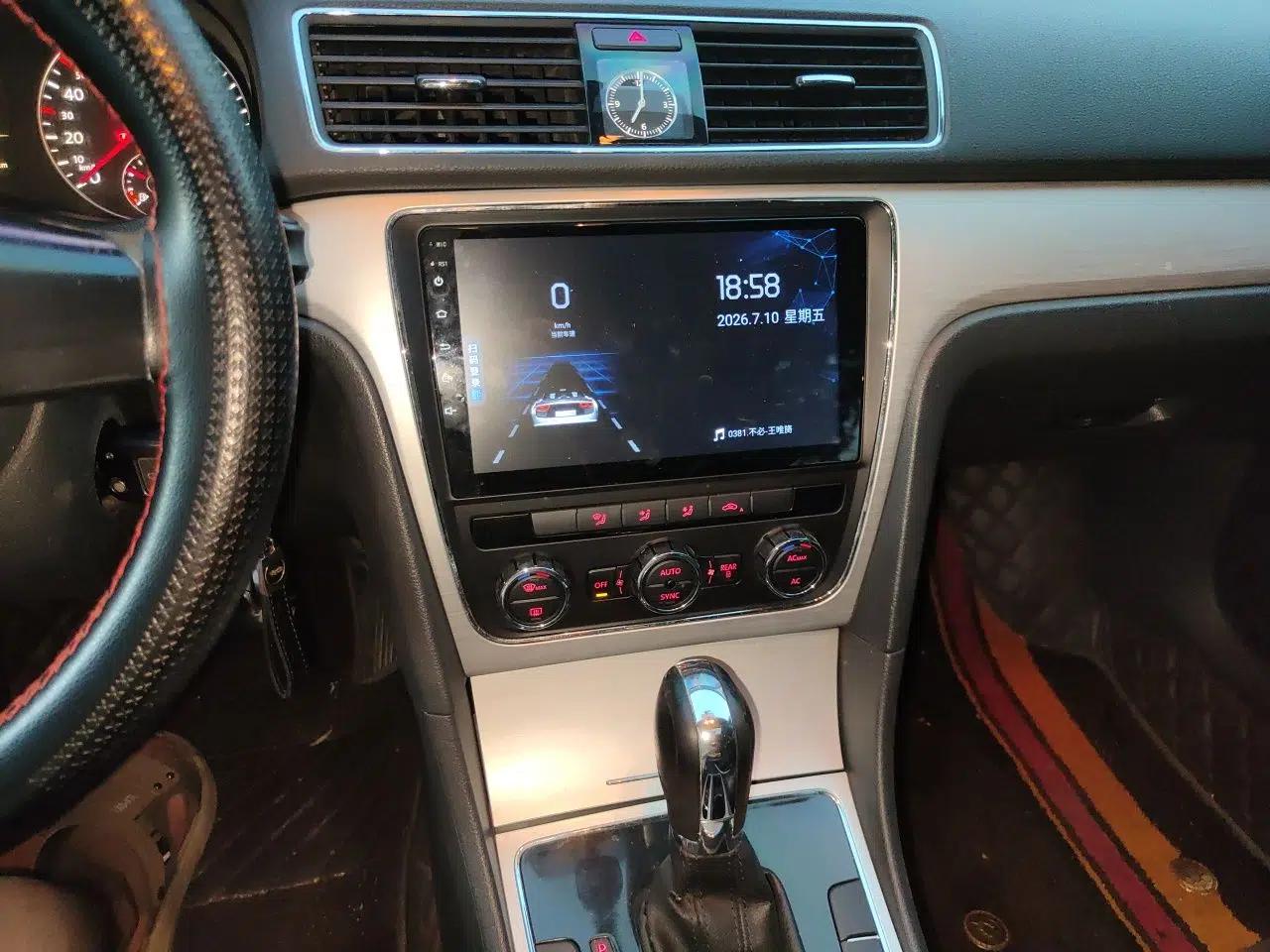 Volkswagen Passat 2011 1.8TSI Automatic Prestige Edition — миниатюра 13