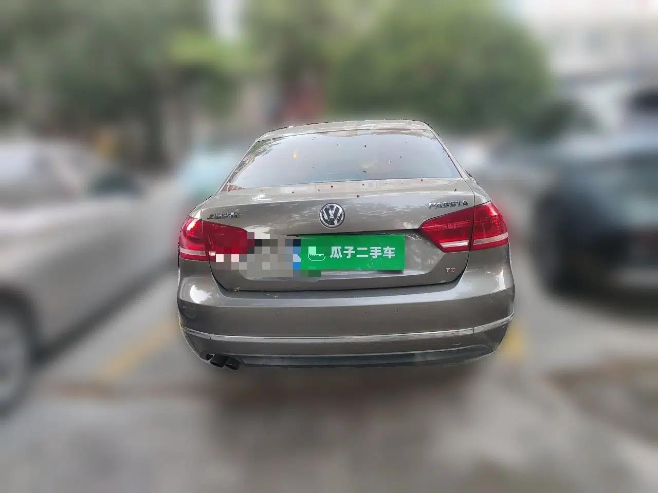 Volkswagen Passat 2011 1.8TSI Automatic Prestige Edition — миниатюра 5