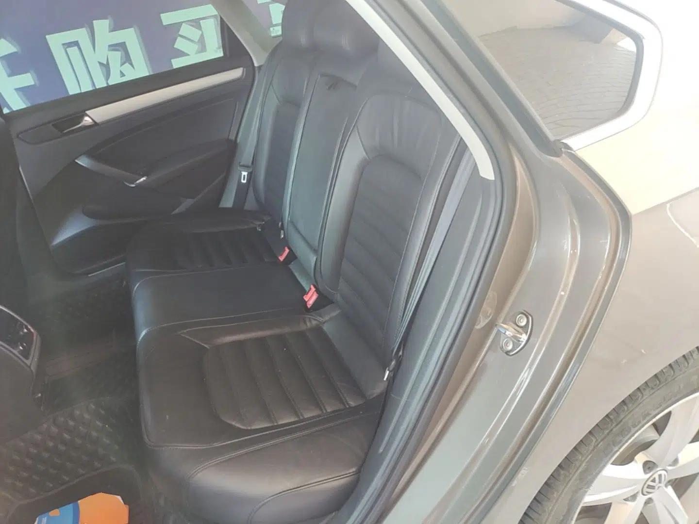 Volkswagen Passat 2014 1.8TSI DSG Prestige Edition — миниатюра 20