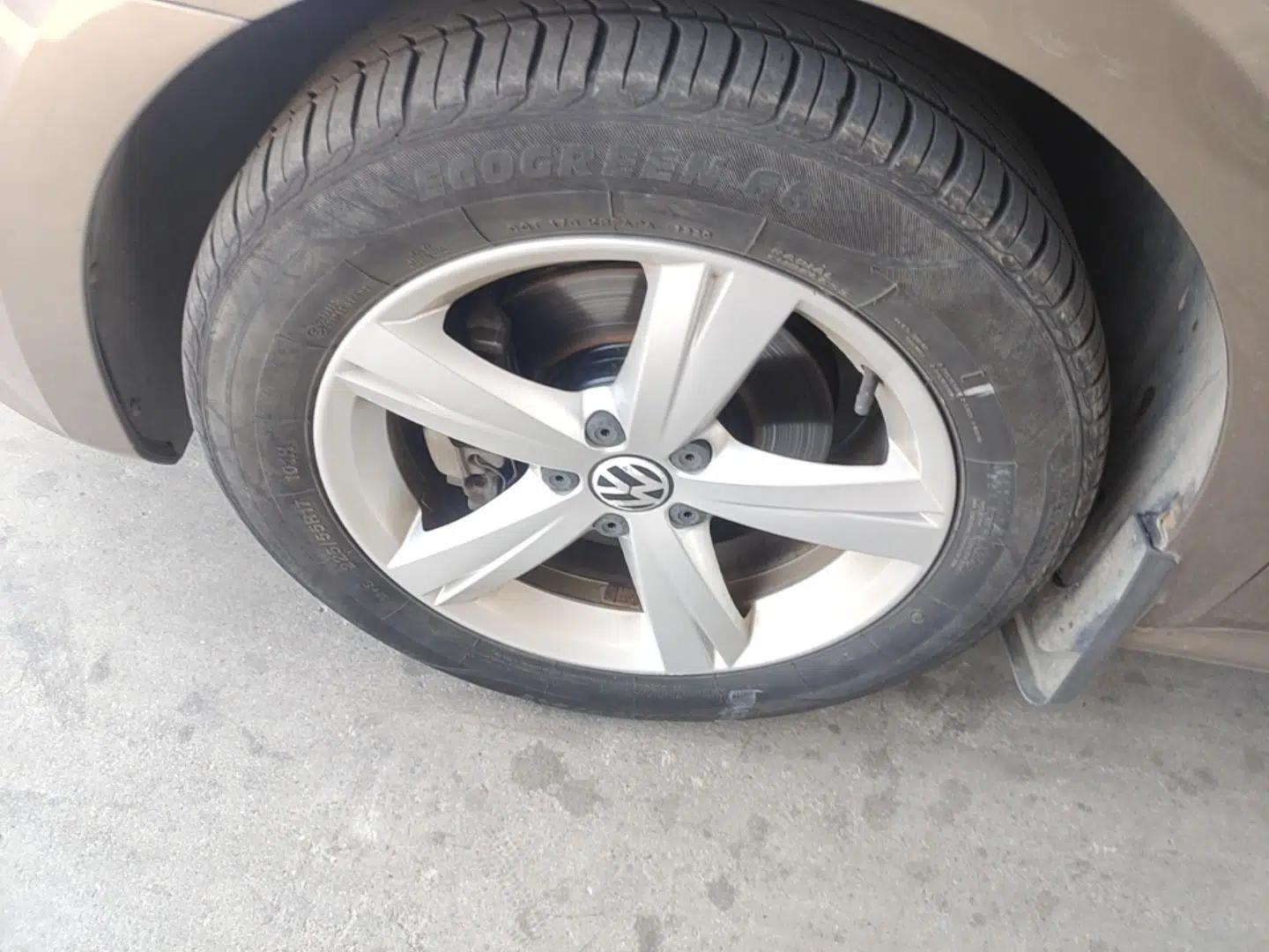 Volkswagen Passat 2014 1.8TSI DSG Prestige Edition — миниатюра 10