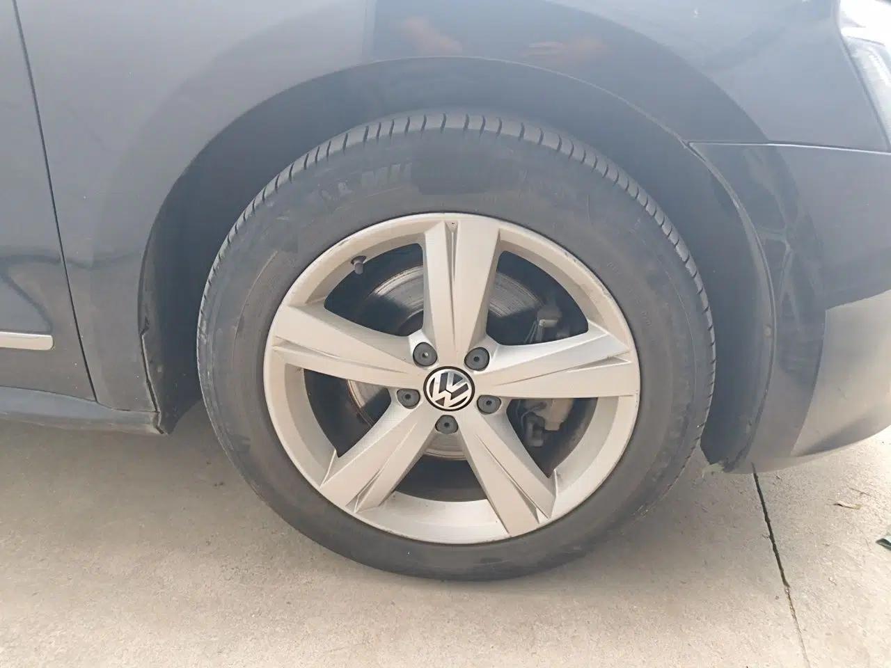 Volkswagen Passat 2014 1.8TSI DSG Prestige Edition — миниатюра 8
