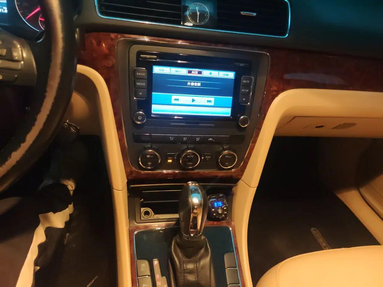 Volkswagen Passat 2013 1.8TSI DSG Prestige Edition — миниатюра 13