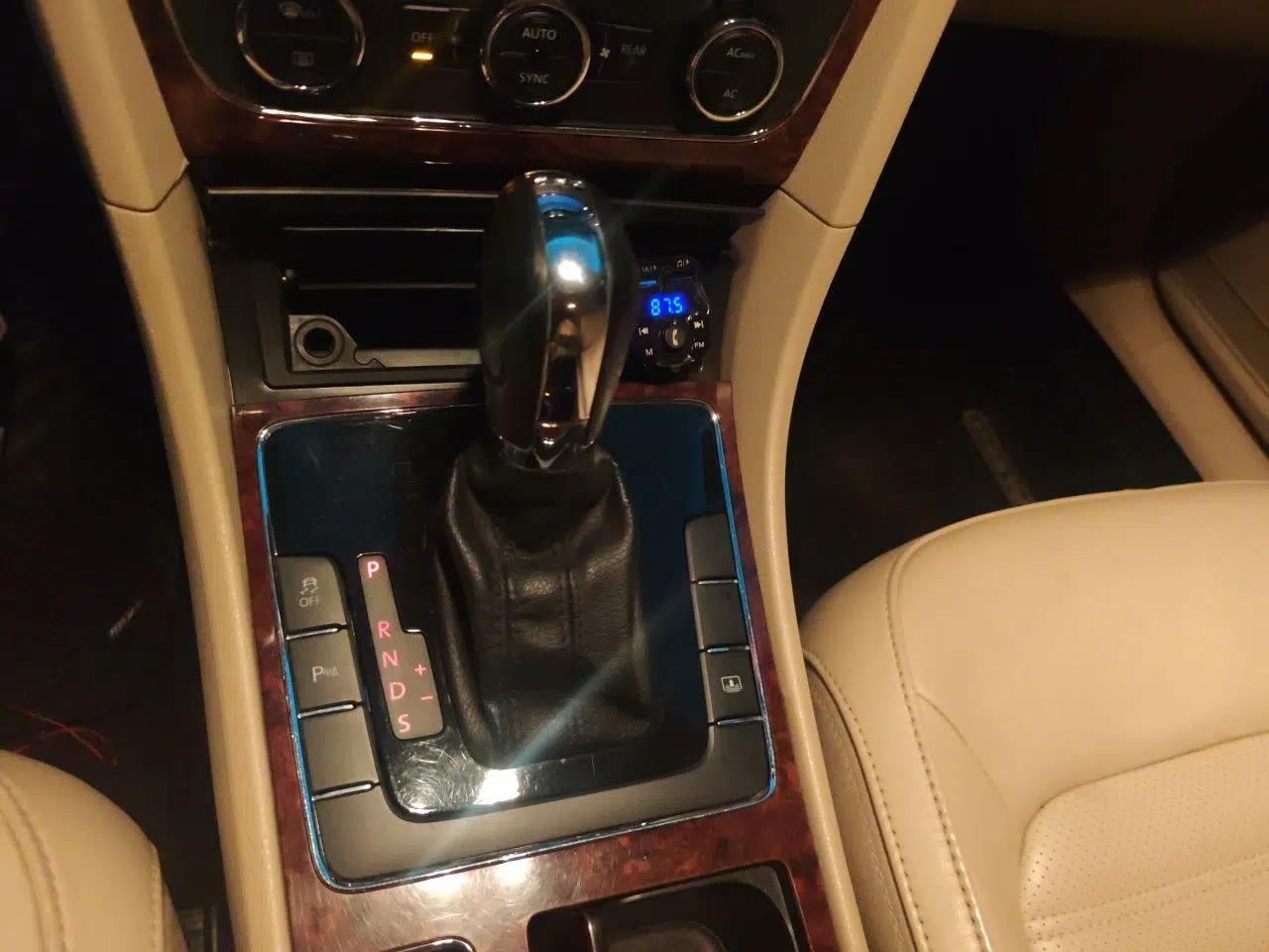 Volkswagen Passat 2013 1.8TSI DSG Prestige Edition — миниатюра 14