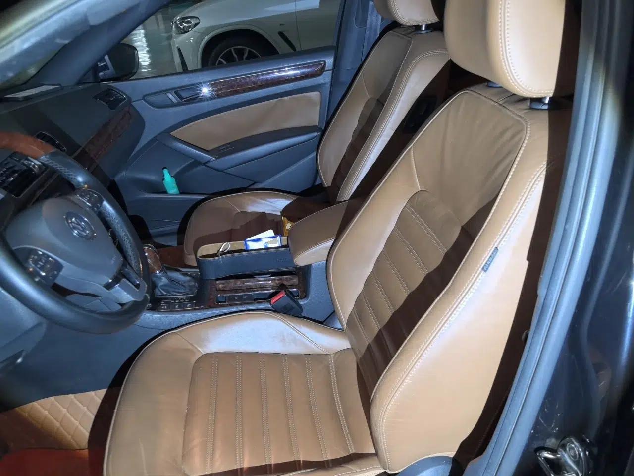 Volkswagen Passat 2011 3.0L V6 DSG Flagship Edition — миниатюра 15