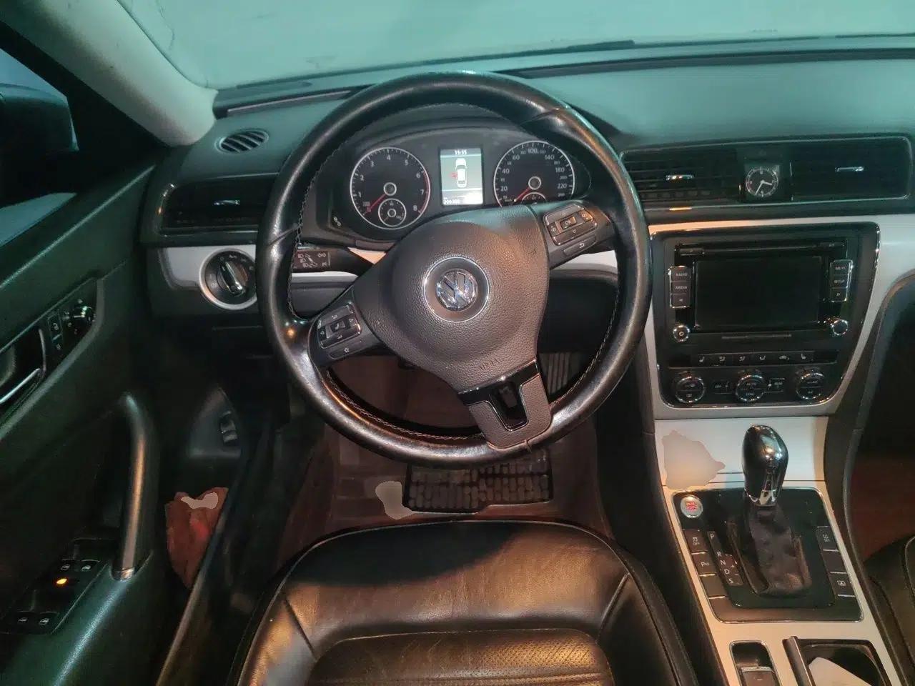 Volkswagen Passat 2013 2.0 TSI DSG Prestige Edition — миниатюра 10