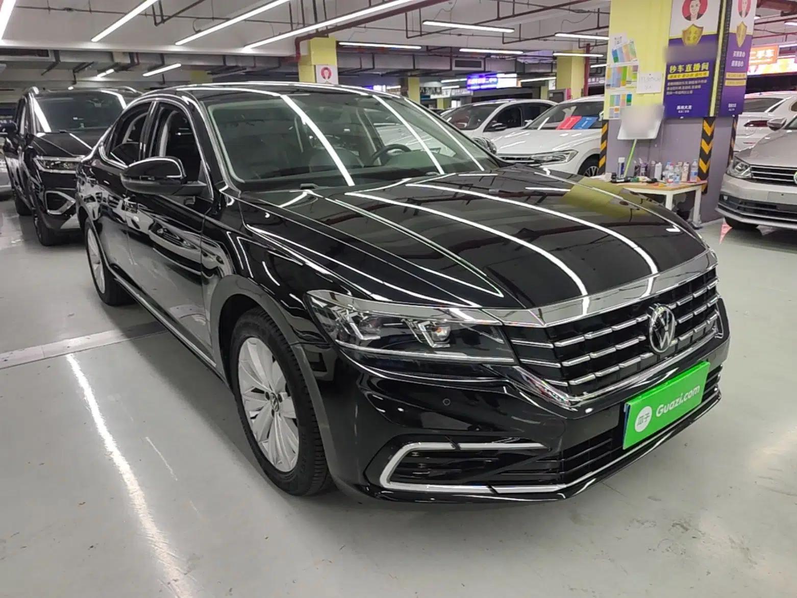 Volkswagen Passat 2021 330TSI Elite Edition — миниатюра 3