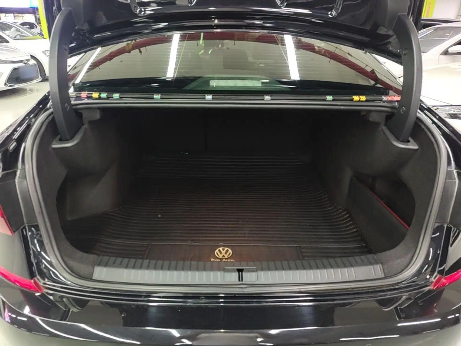 Volkswagen Passat 2021 330TSI Elite Edition — миниатюра 22