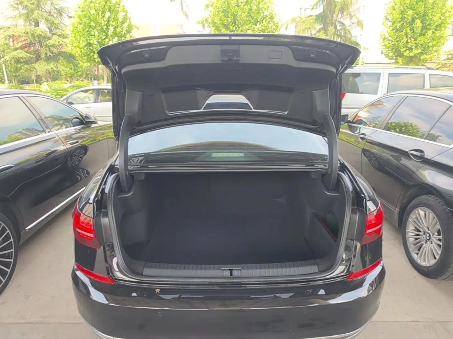 Volkswagen Passat 2020 Revised Version 330TSI Luxury Edition China VI Standard — миниатюра 22