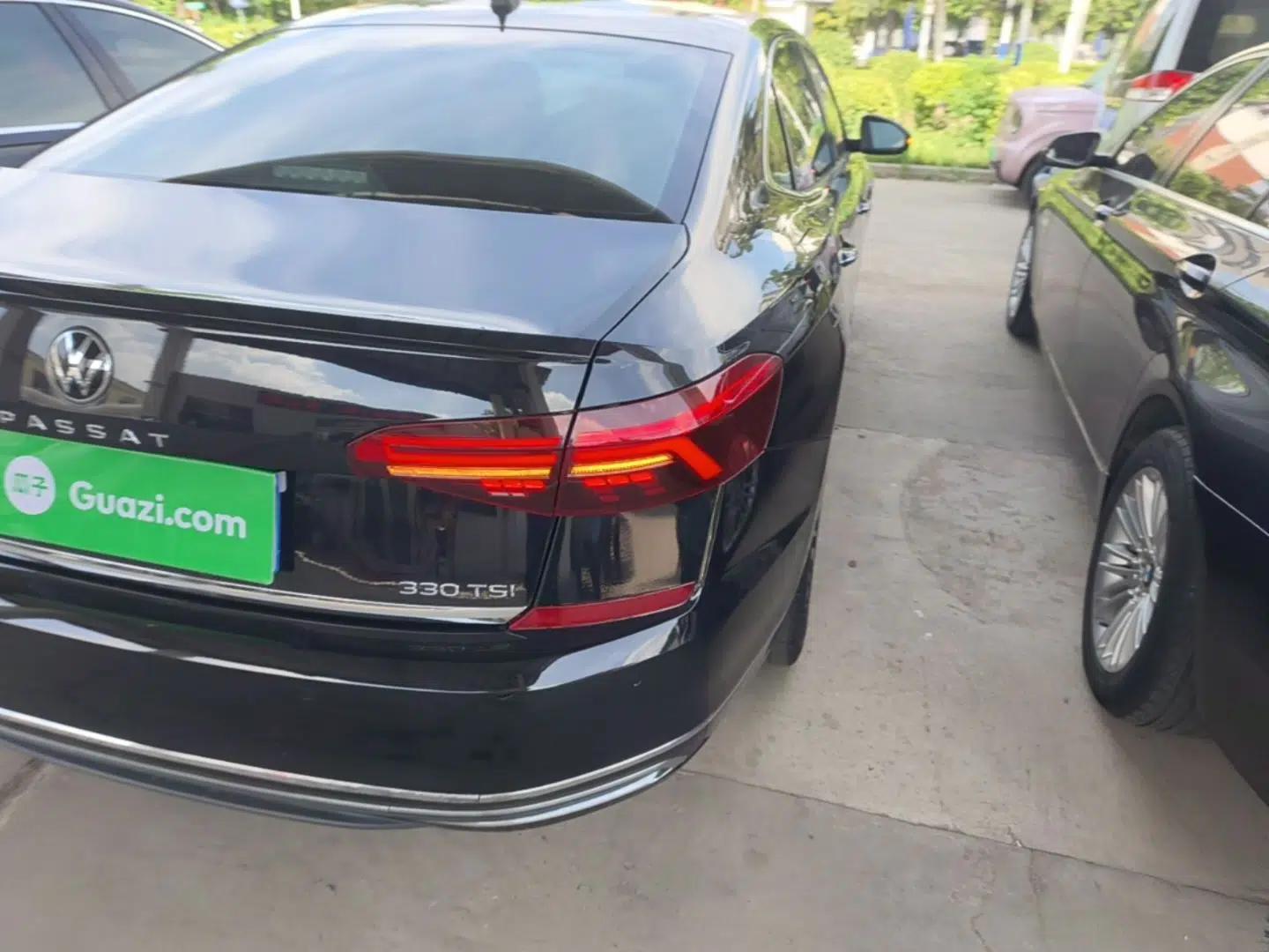 Volkswagen Passat 2020 Revised Version 330TSI Luxury Edition China VI Standard — миниатюра 9