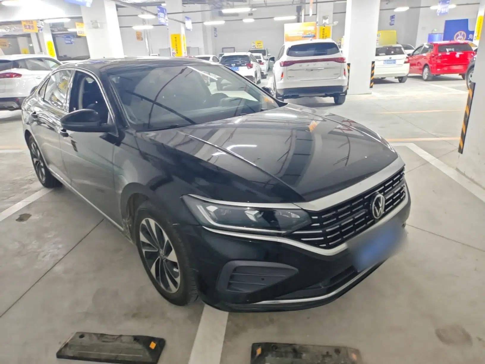 Volkswagen Passat 2024 280TSI Elite Edition — миниатюра 3