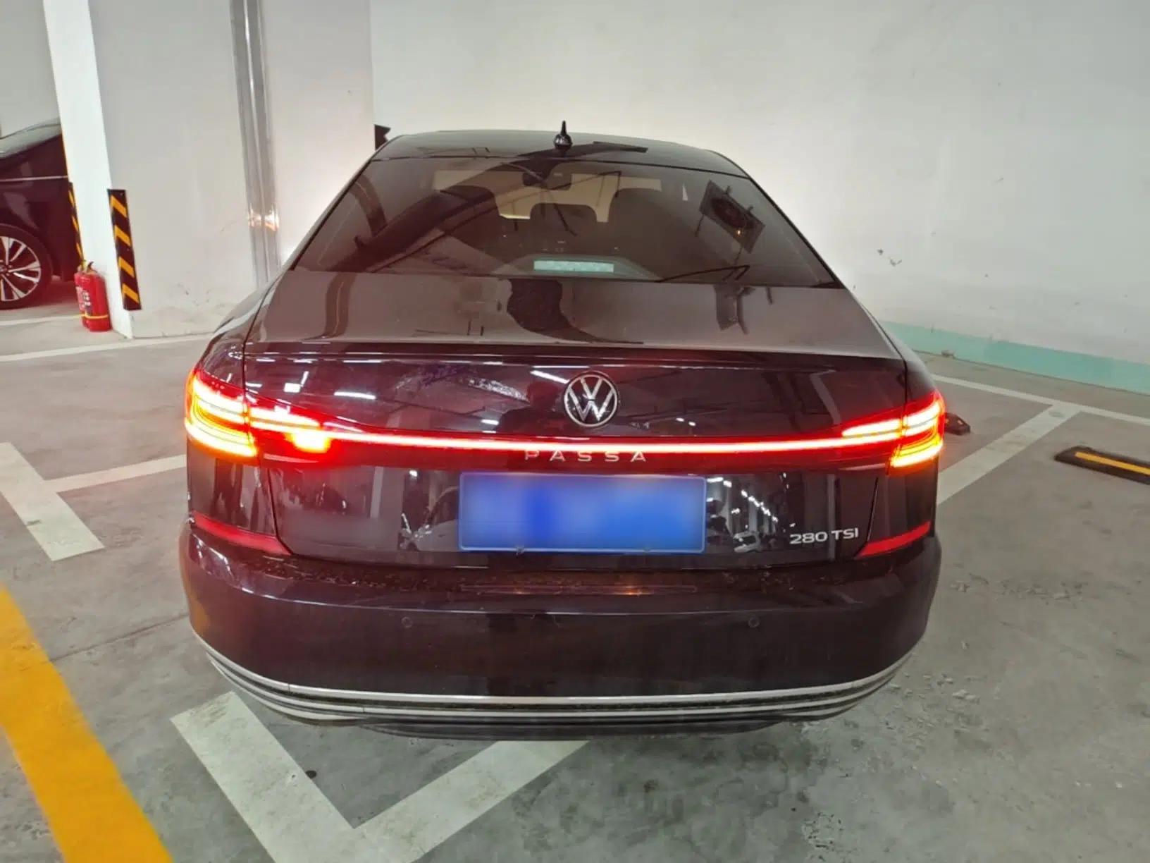 Volkswagen Passat 2024 280TSI Elite Edition — миниатюра 5
