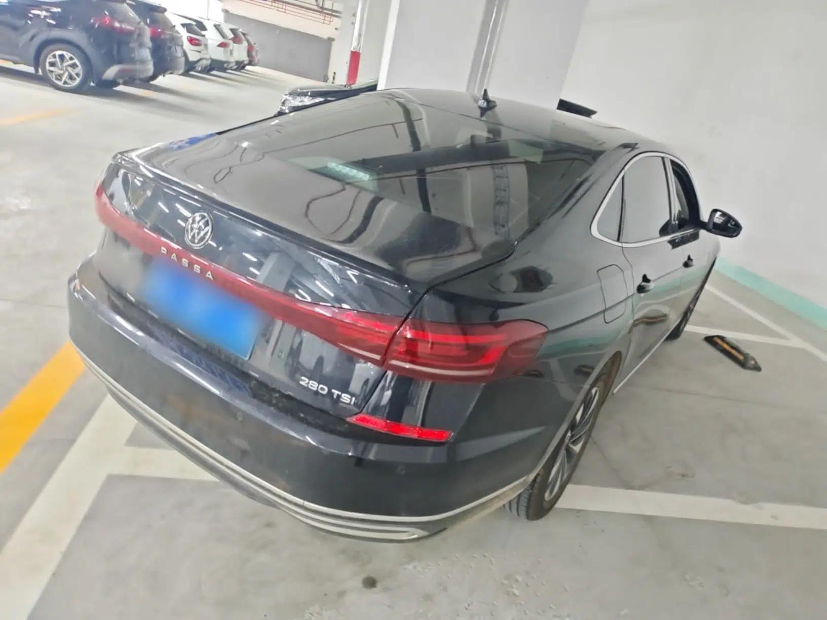 Volkswagen Passat 2024 280TSI Elite Edition — миниатюра 6