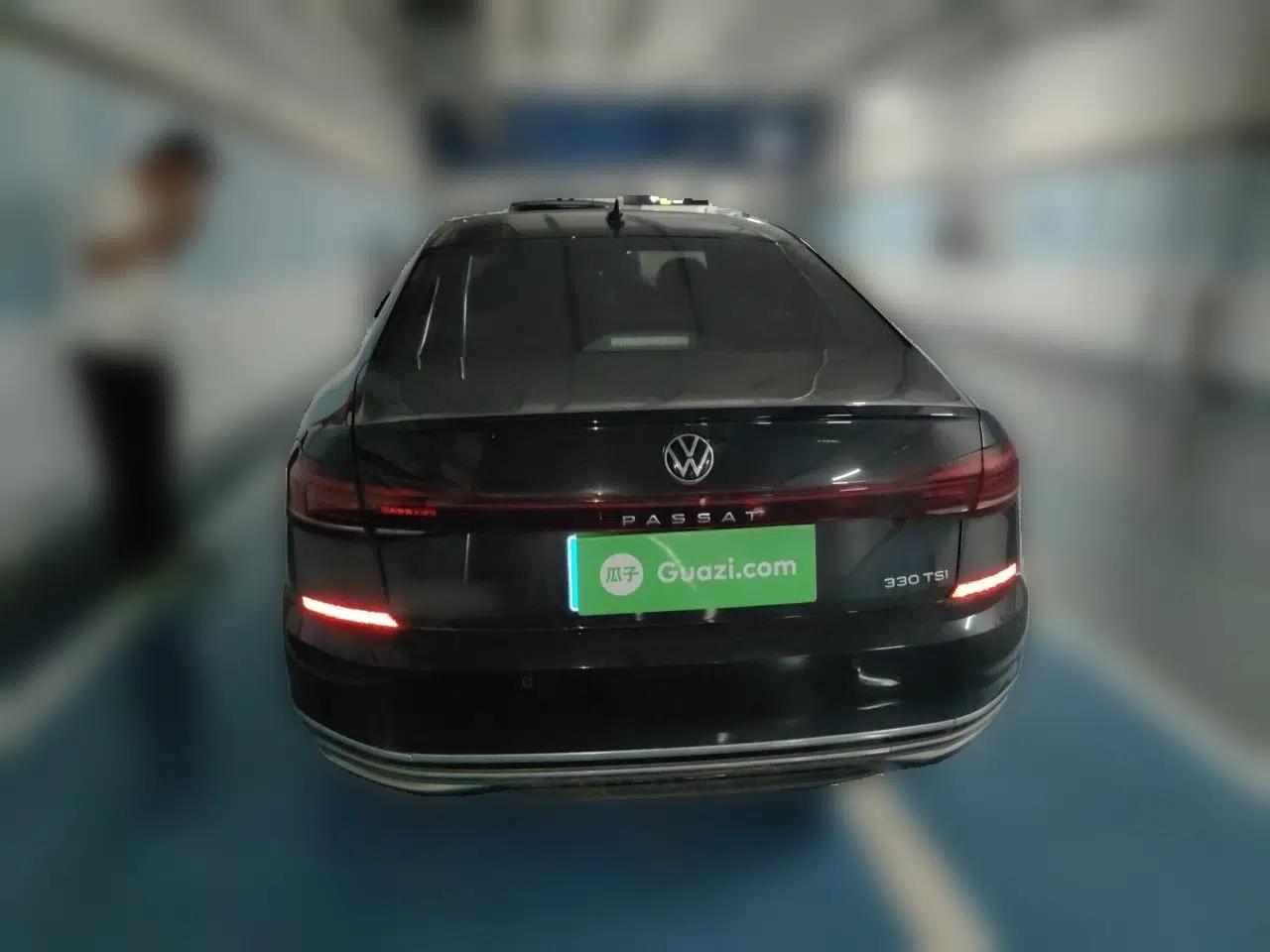 Volkswagen Passat 2022 330TSI Elite Edition — миниатюра 5