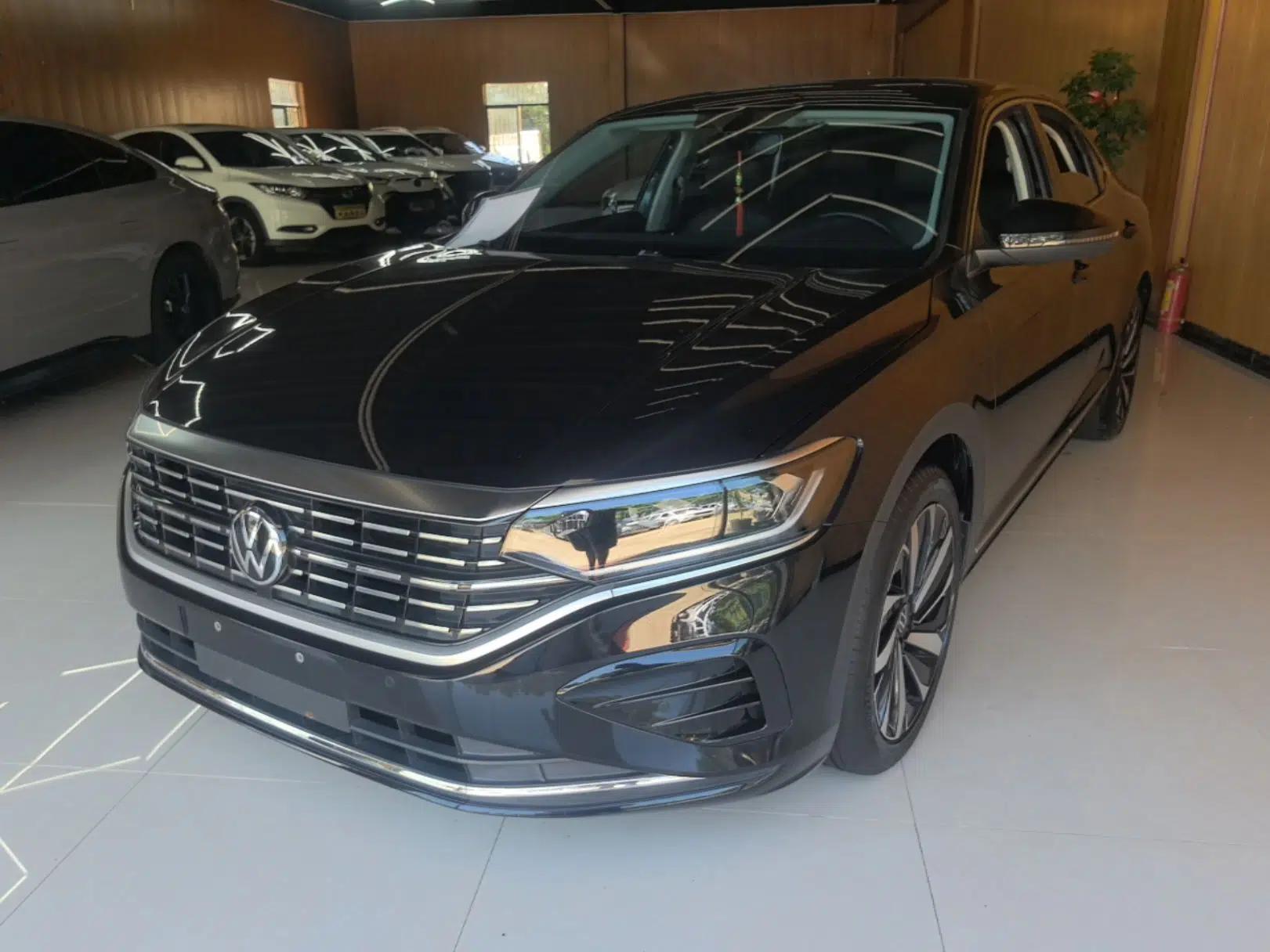 Volkswagen Passat 2022 330TSI Elite Edition — миниатюра 1