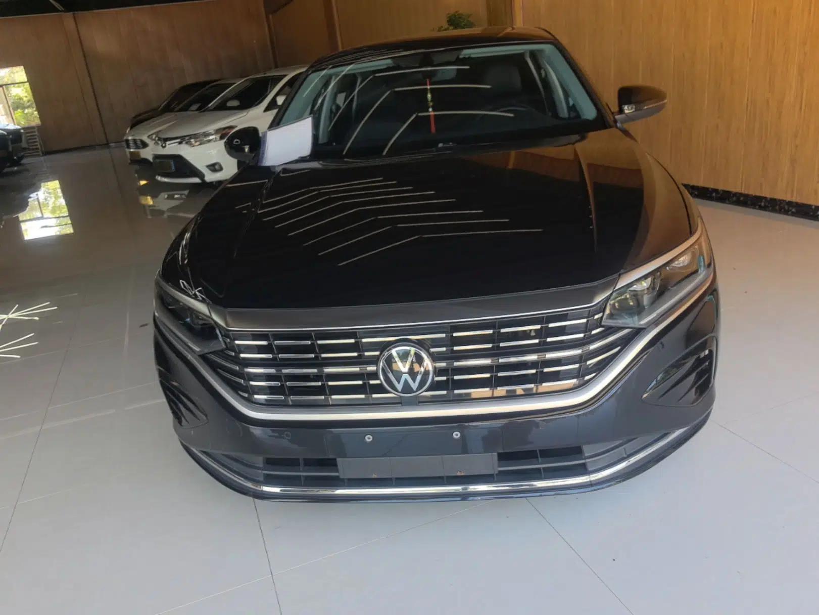 Volkswagen Passat 2022 330TSI Elite Edition — миниатюра 2