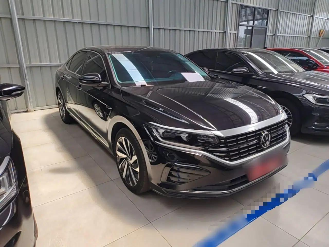 Volkswagen Passat 2022 330TSI Elite Edition — миниатюра 3