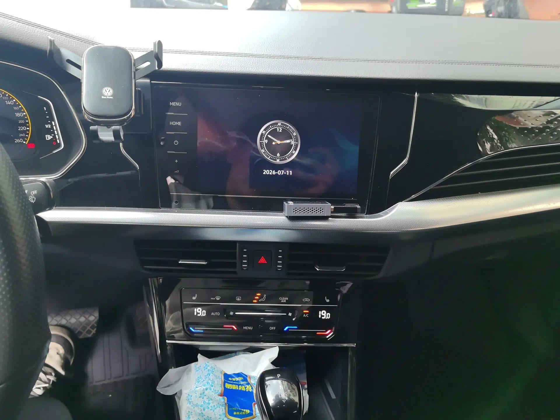 Volkswagen Passat 2022 330TSI Starry Luxury Edition — миниатюра 13