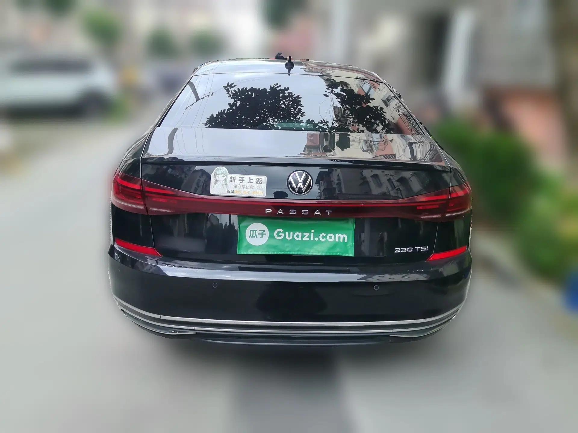 Volkswagen Passat 2022 330TSI Starry Luxury Edition — миниатюра 5
