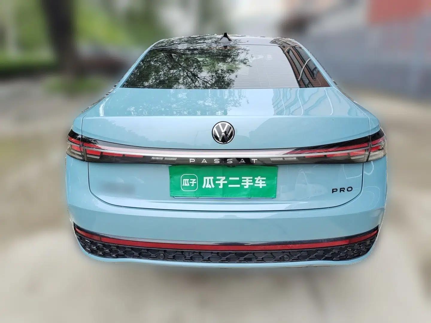 Volkswagen Passat 2025 Pro 380TSI Starry Dragon Luxury Edition — миниатюра 3