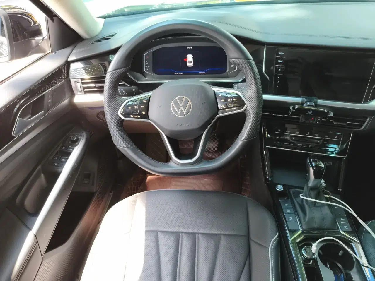 Volkswagen Passat 2024 380TSI Starry Luxury Edition — миниатюра 10