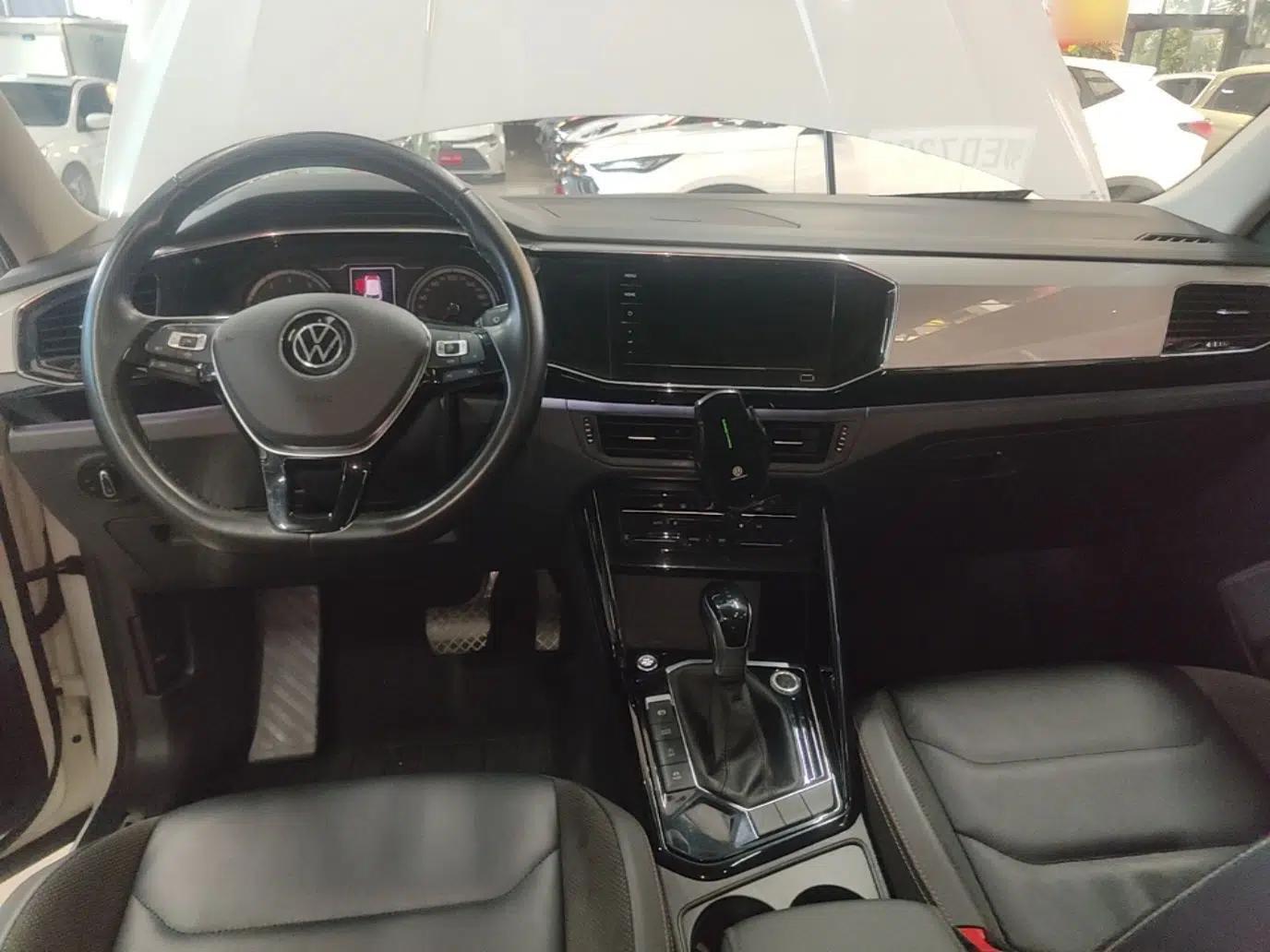 Volkswagen Tayron 2020 330TSI Two-Wheel Drive Luxury Smart Connectivity Version — миниатюра 12