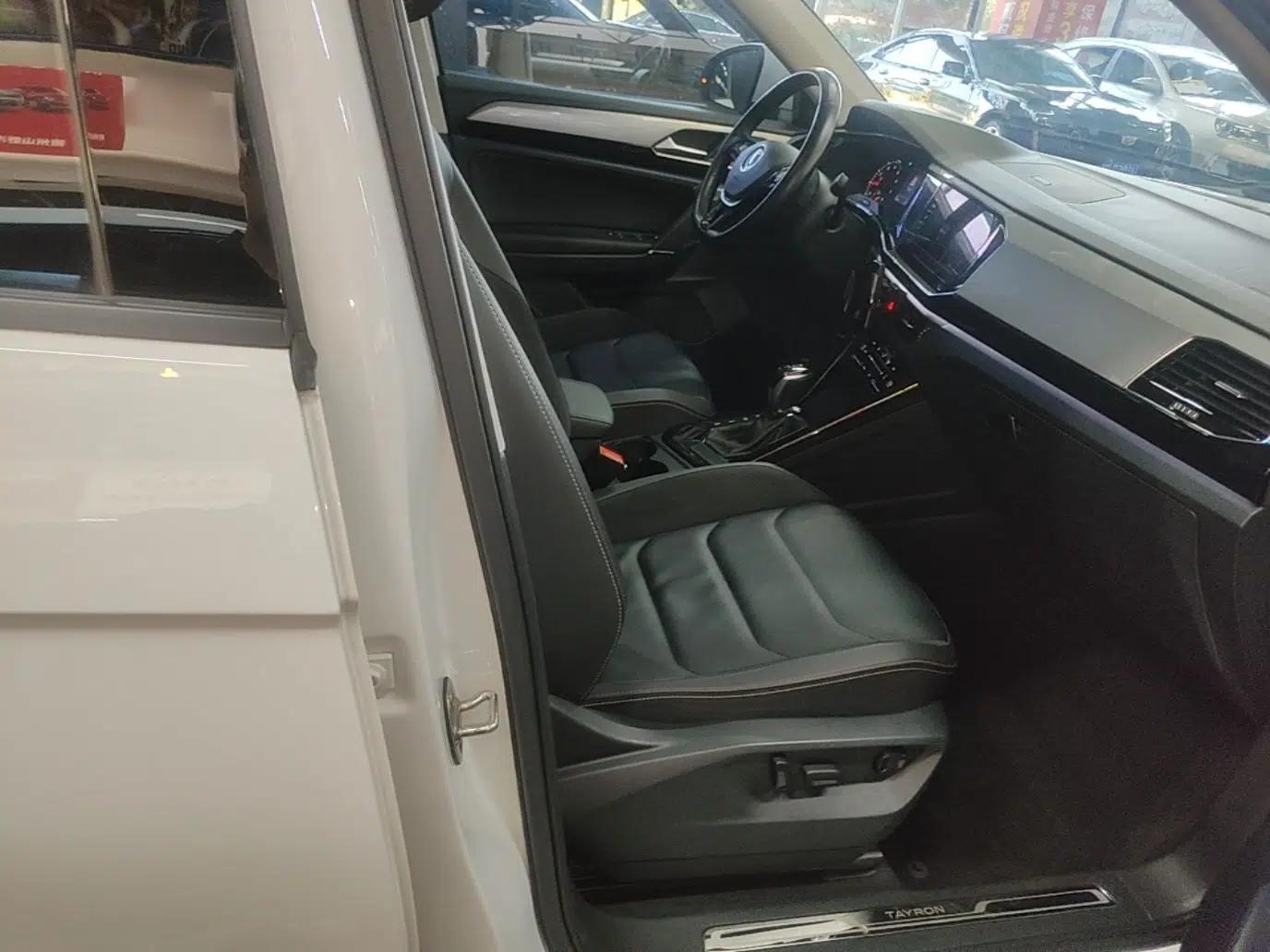Volkswagen Tayron 2020 330TSI Two-Wheel Drive Luxury Smart Connectivity Version — миниатюра 19