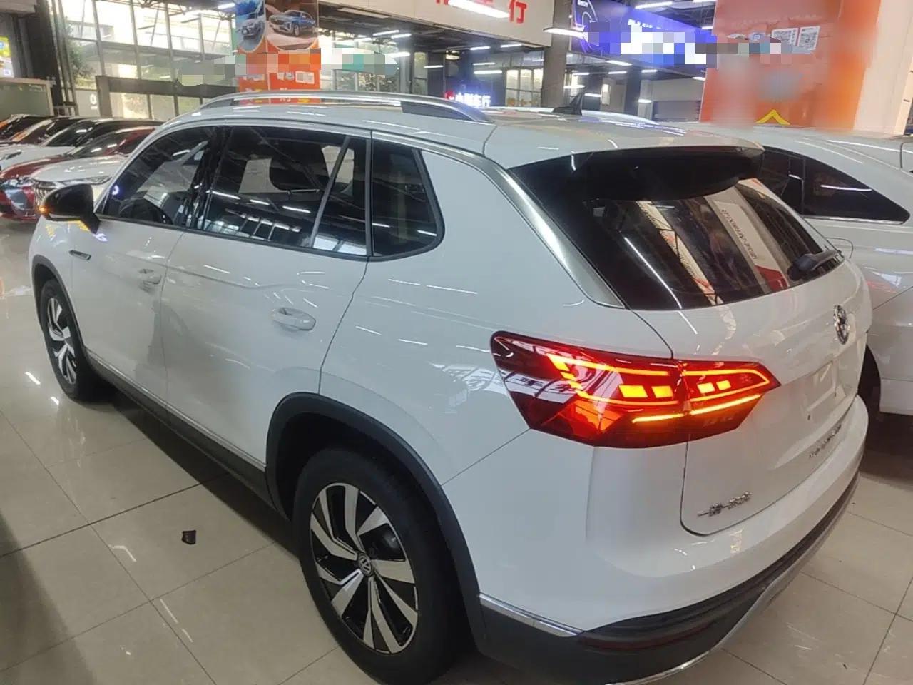 Volkswagen Tayron 2020 330TSI Two-Wheel Drive Luxury Smart Connectivity Version — миниатюра 4