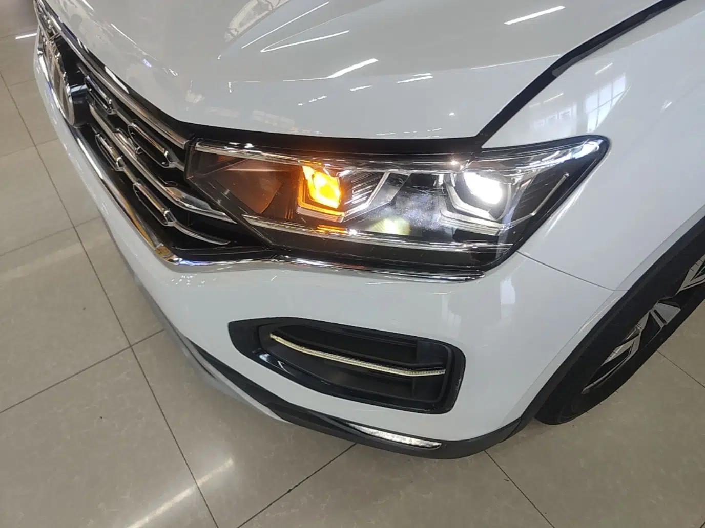 Volkswagen Tayron 2020 330TSI Two-Wheel Drive Luxury Smart Connectivity Version — миниатюра 8
