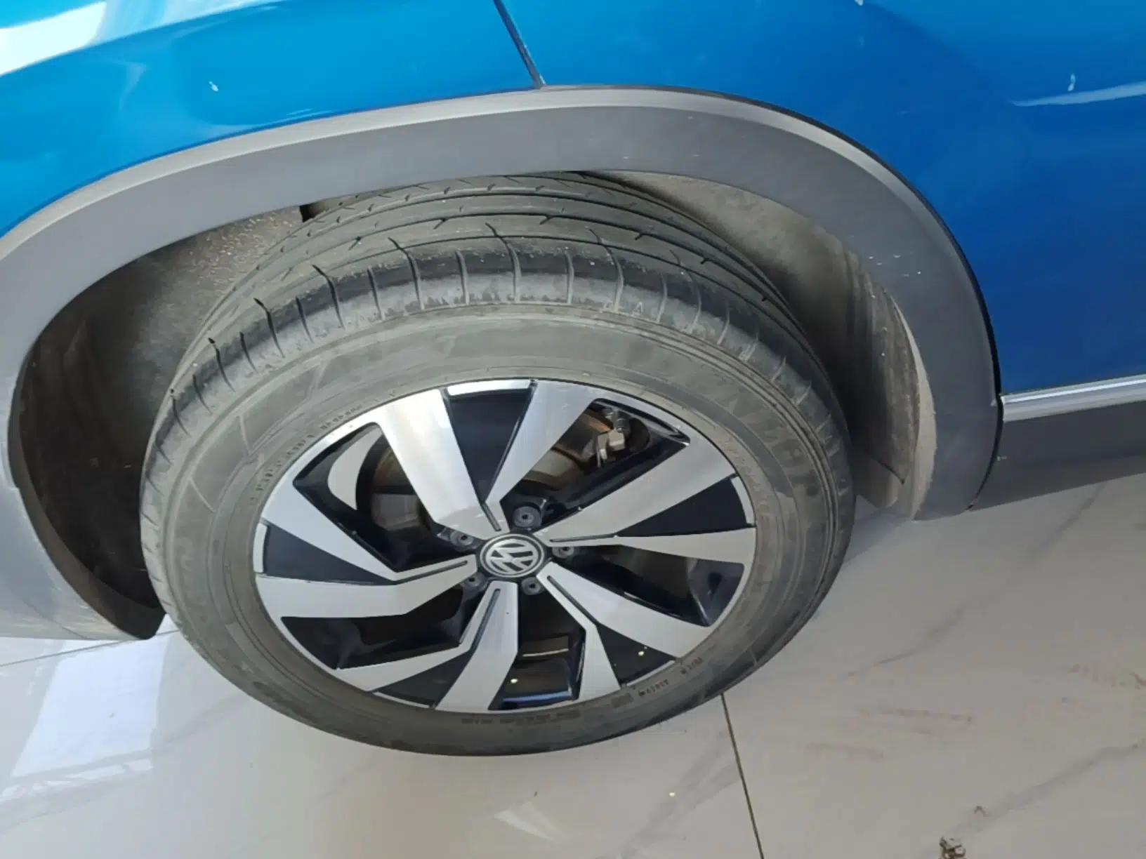 Volkswagen Tayron 2019 330TSI Two-Wheel Drive Luxury Model China VI Standard — миниатюра 11