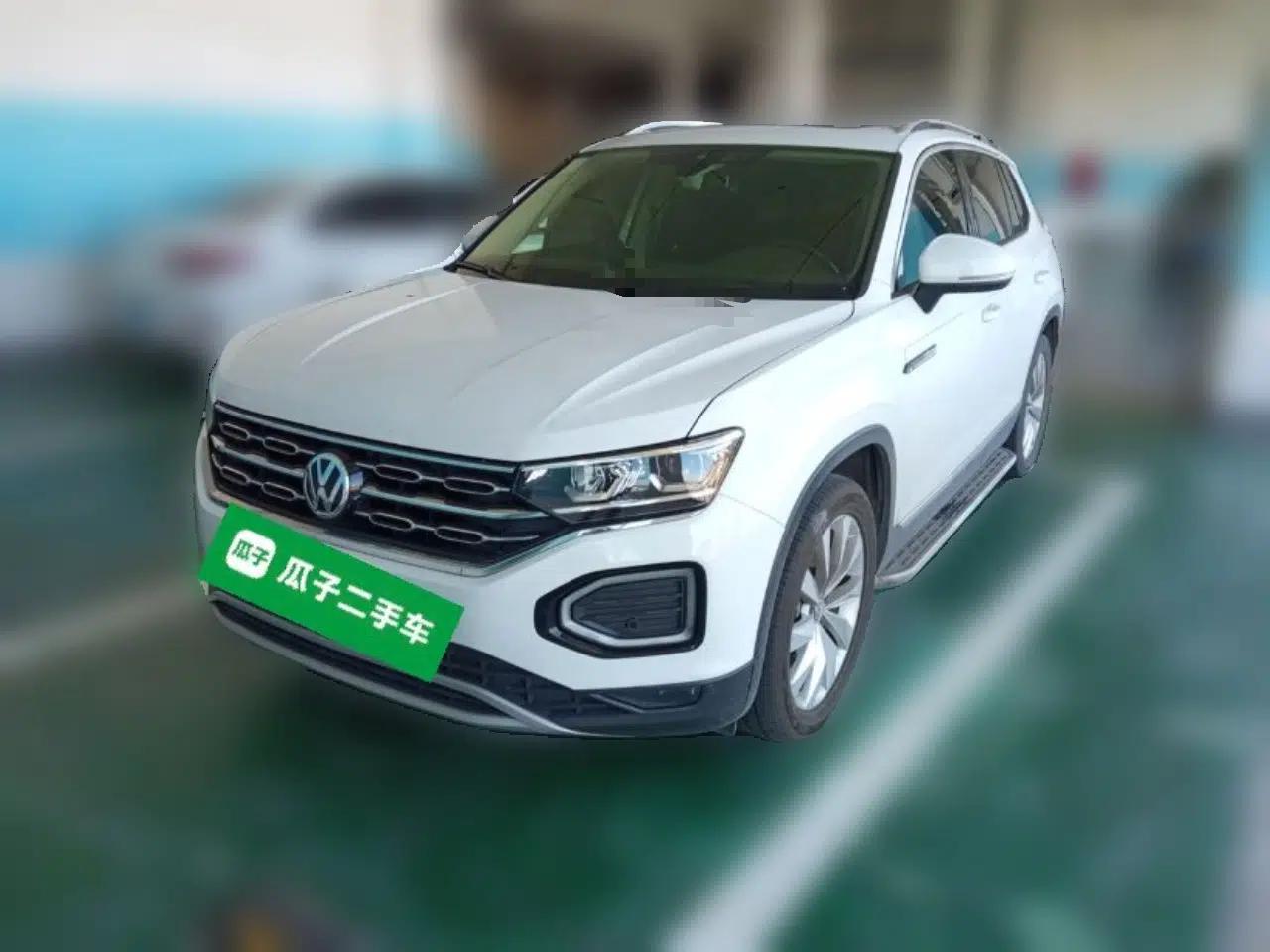 Volkswagen Tayron 2020 330TSI Two-Wheel Drive Luxury Connected Pro Edition — миниатюра 1