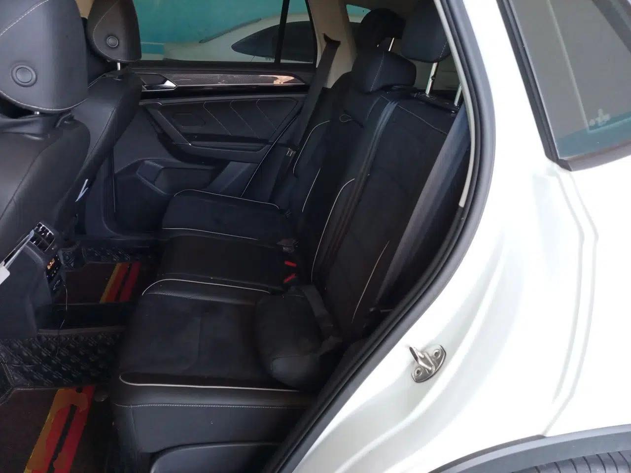 Volkswagen Tayron 2020 330TSI Two-Wheel Drive Luxury Connected Pro Edition — миниатюра 17