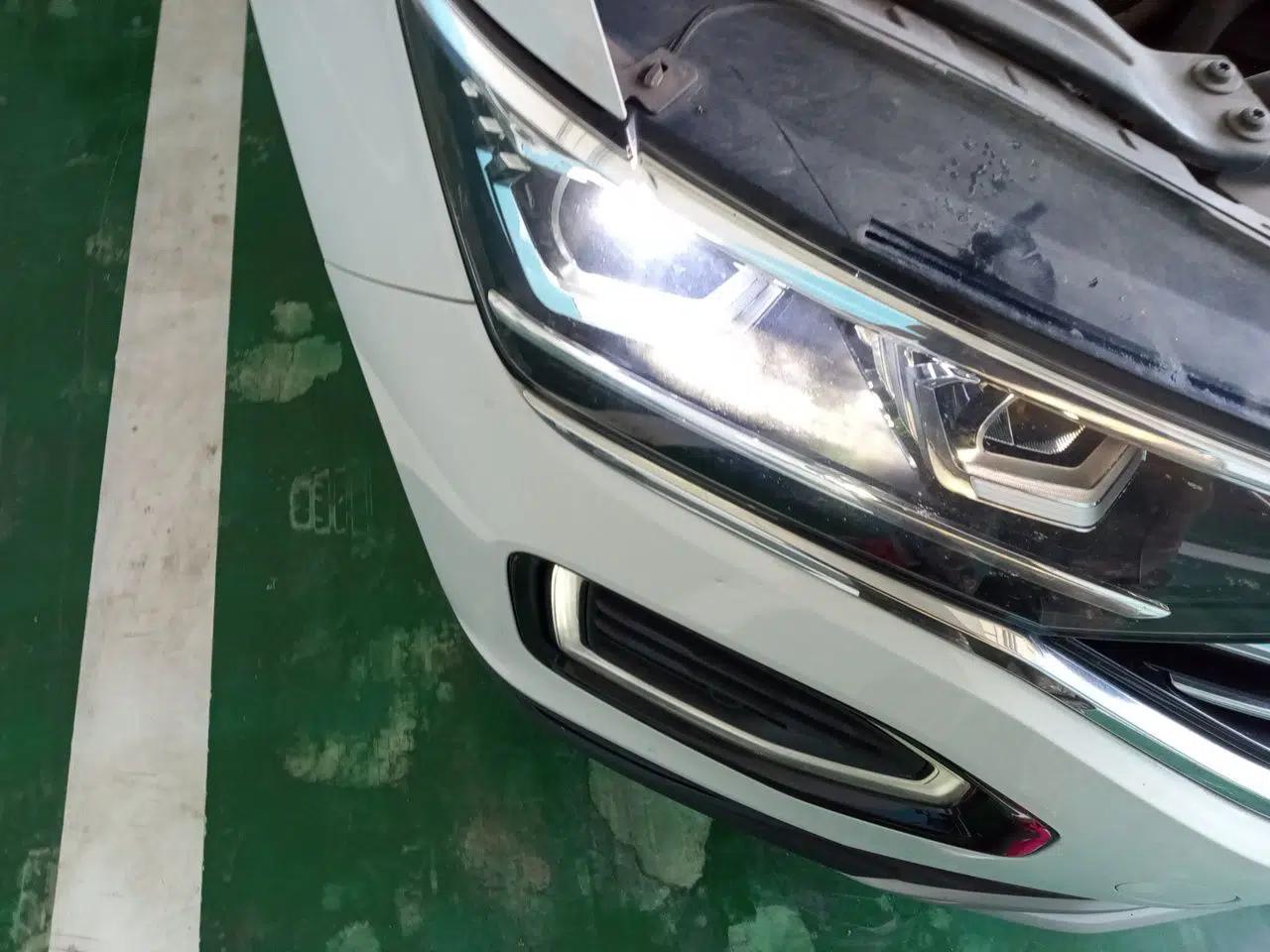 Volkswagen Tayron 2020 330TSI Two-Wheel Drive Luxury Connected Pro Edition — миниатюра 7