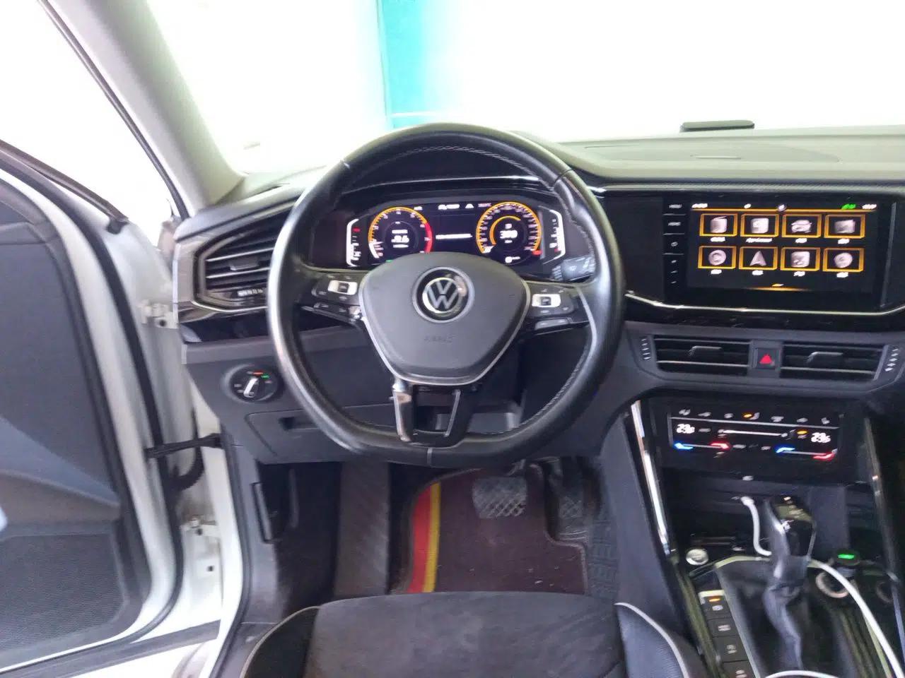 Volkswagen Tayron 2020 330TSI Two-Wheel Drive Luxury Connected Pro Edition — миниатюра 10