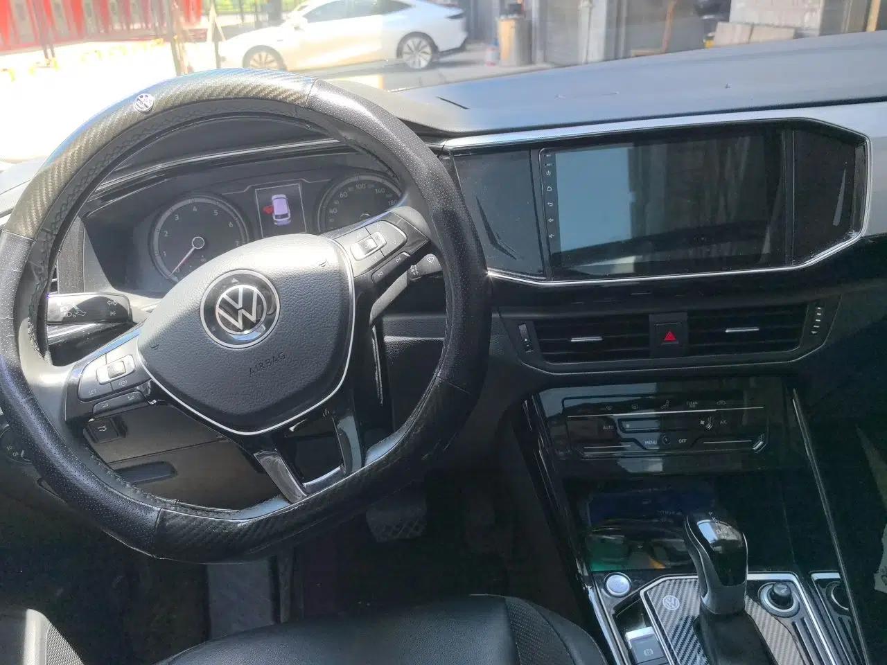 Volkswagen Tayron 2020 330TSI Two-Wheel Drive Luxury Smart Connectivity Version — миниатюра 9
