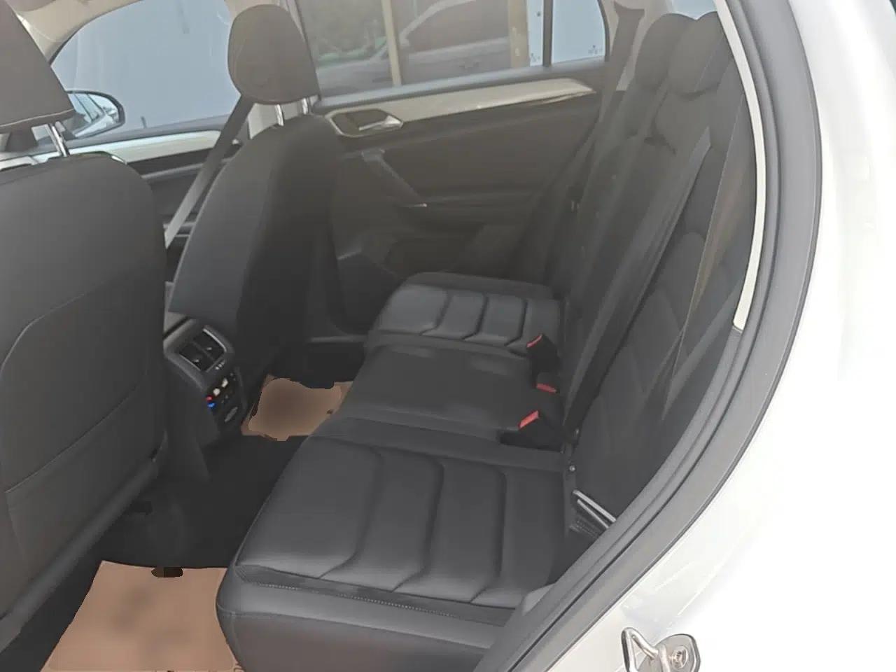 Volkswagen Tayron 2020 330TSI Two-Wheel Drive Luxury Smart Connectivity Version — миниатюра 20