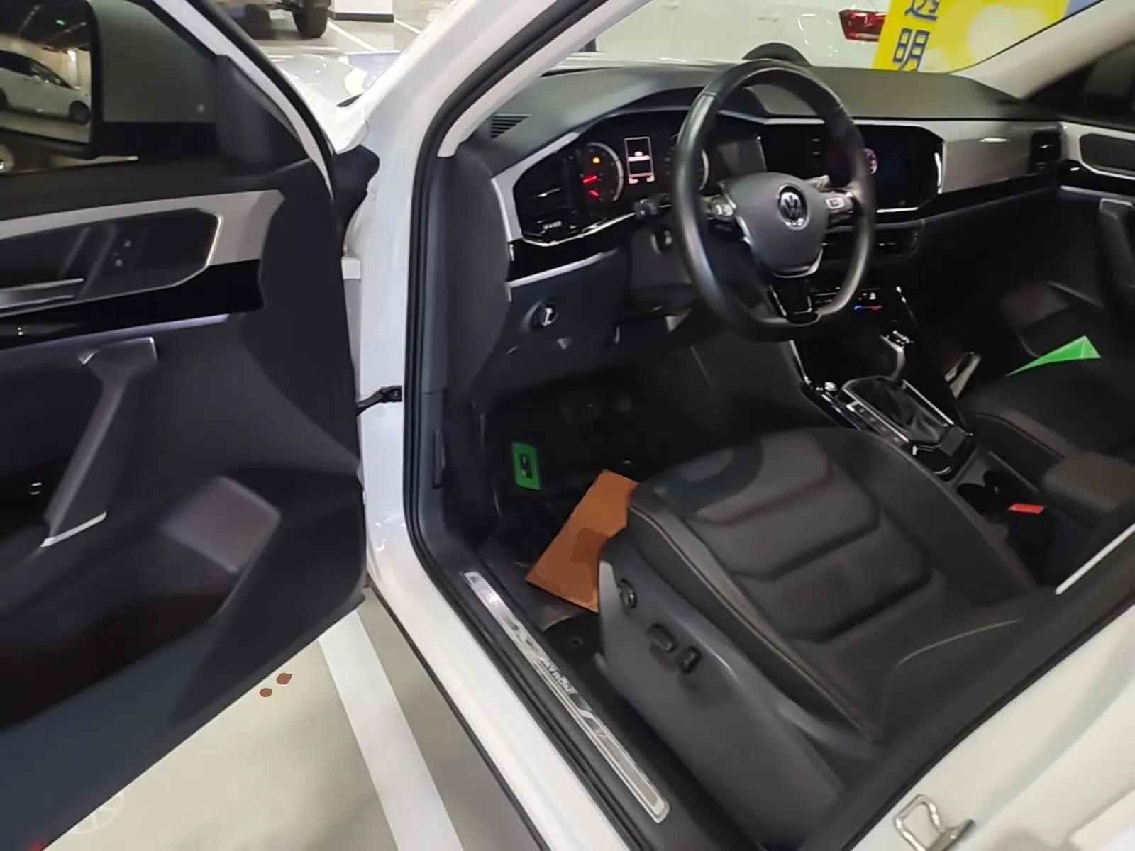 Volkswagen Tayron 2020 330TSI Two-Wheel Drive Luxury Smart Connectivity Version — миниатюра 18