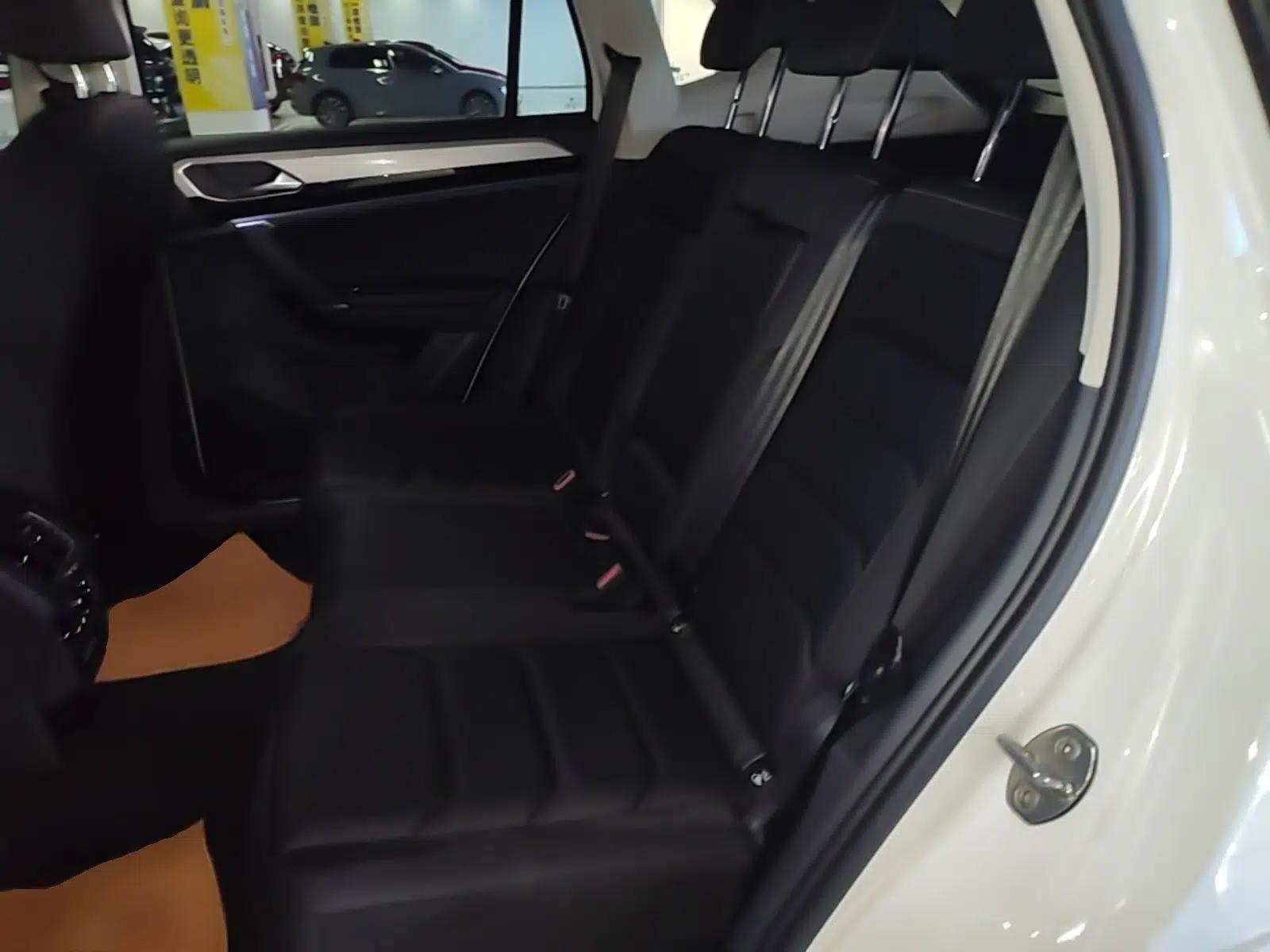 Volkswagen Tayron 2020 330TSI Two-Wheel Drive Luxury Smart Connectivity Version — миниатюра 20