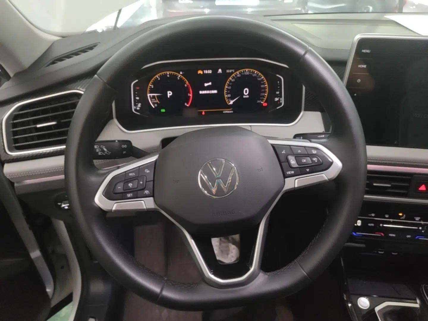 Volkswagen Tayron 2024 330TSI Two-Wheel Drive Luxury Plus Advanced Version — миниатюра 13