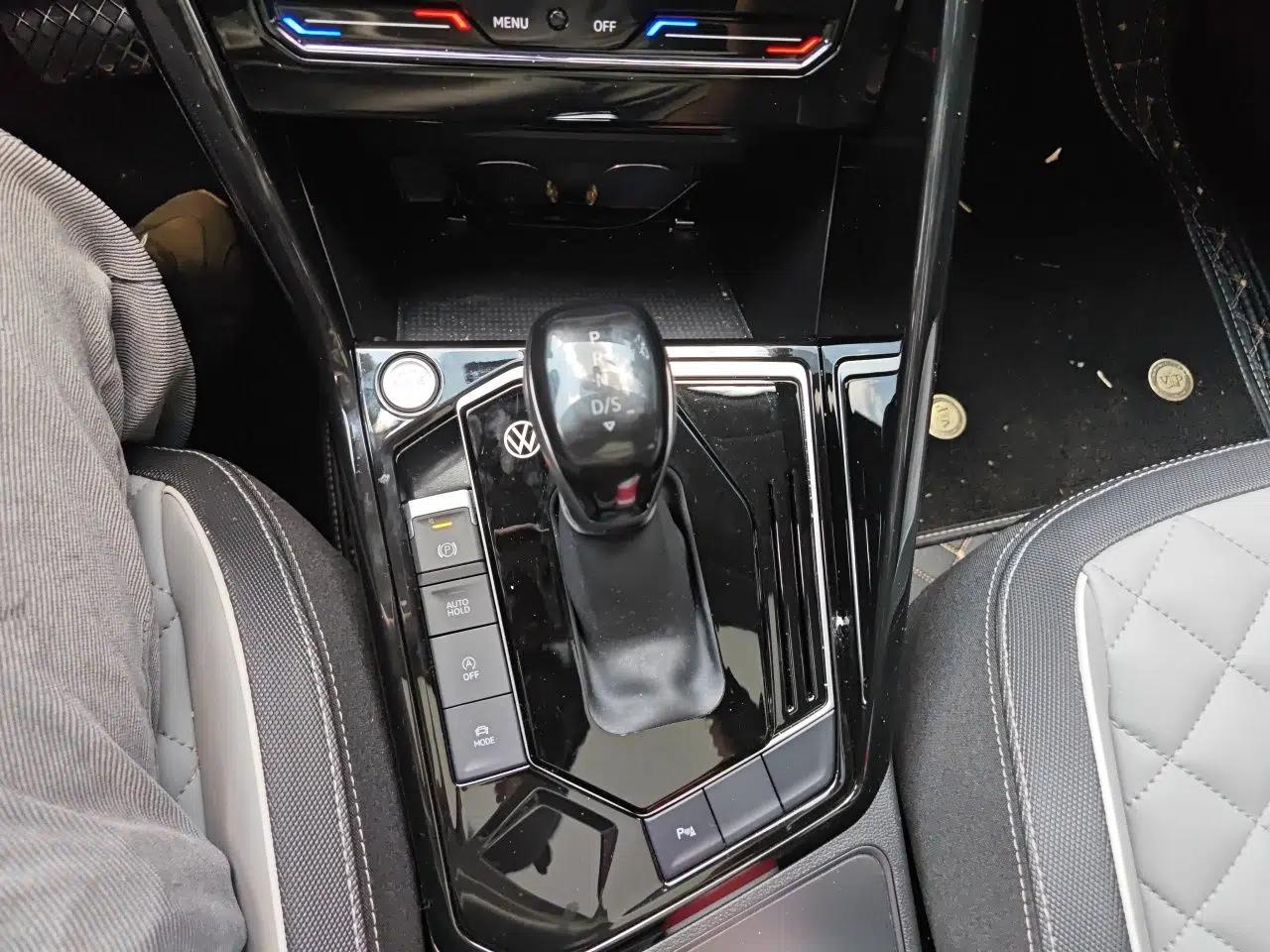 Volkswagen Tayron 2026 Model, 30 Million Vehicles Selected Version, 300TSI — миниатюра 14