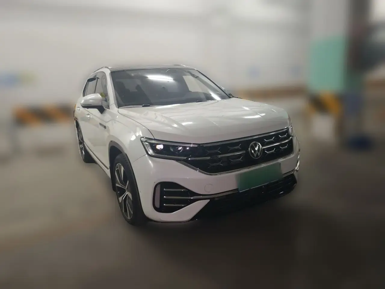 Volkswagen Tayron 2023 Revised Version 380TSI All-Wheel Drive R-Line Pro Smart Edition — миниатюра 3