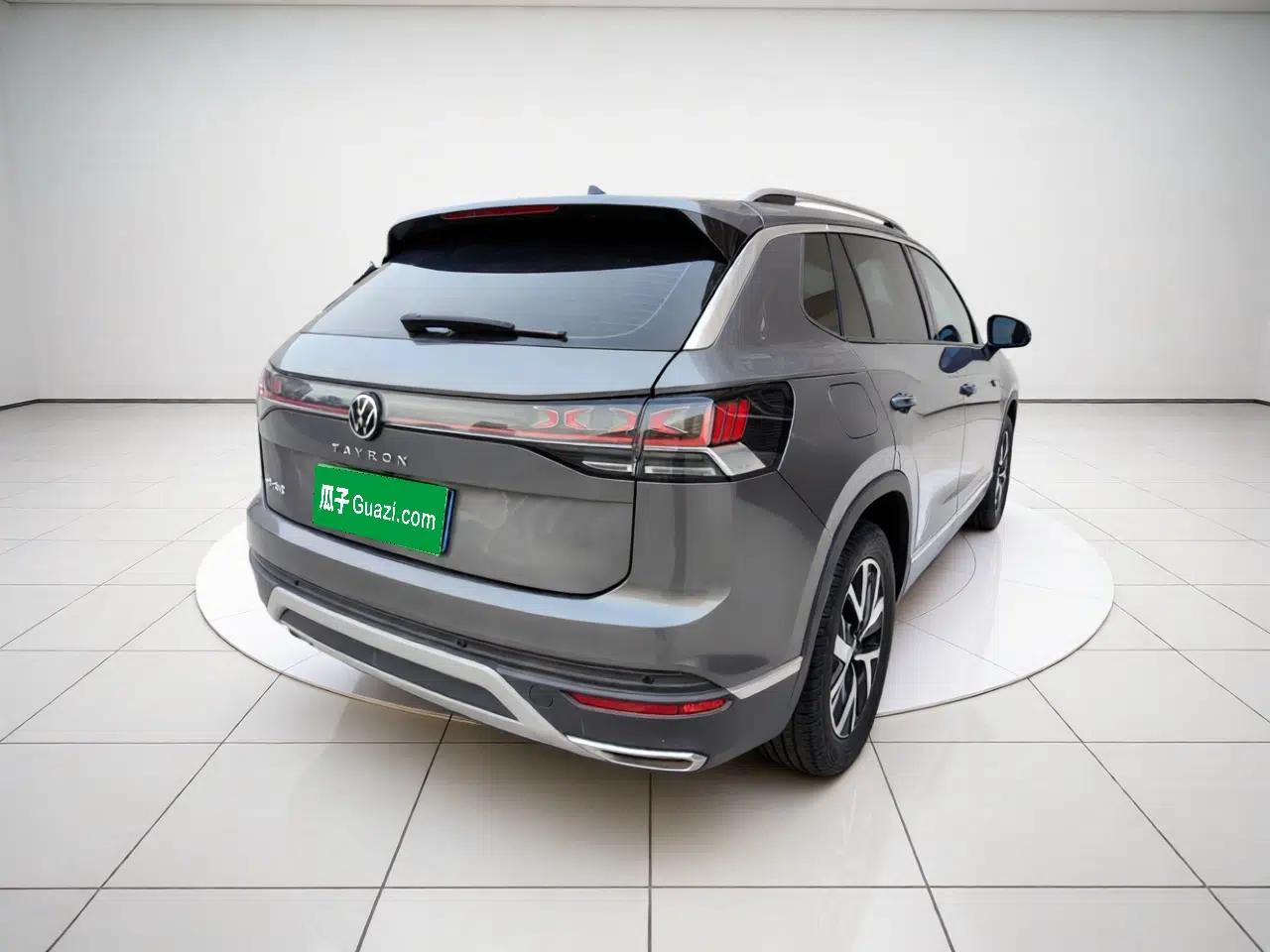 Volkswagen Tayron 2023 280TSI Two-Wheel-Drive Luxury Plus Advanced Version — миниатюра 6