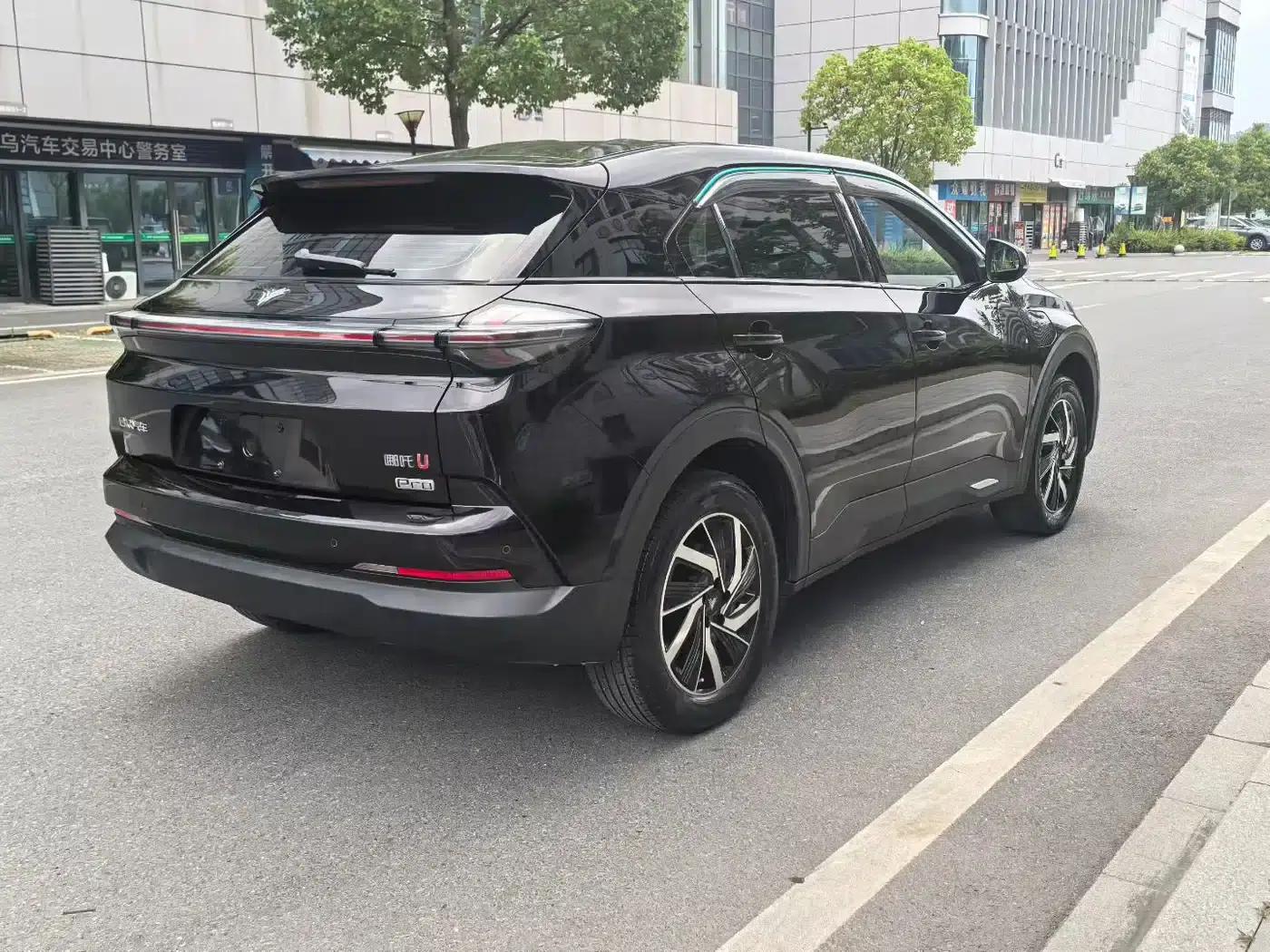 Nezha U 2022 Facelift Pro 400 Online Ride-Hailing Edition (Ternary Lithium) — миниатюра 9