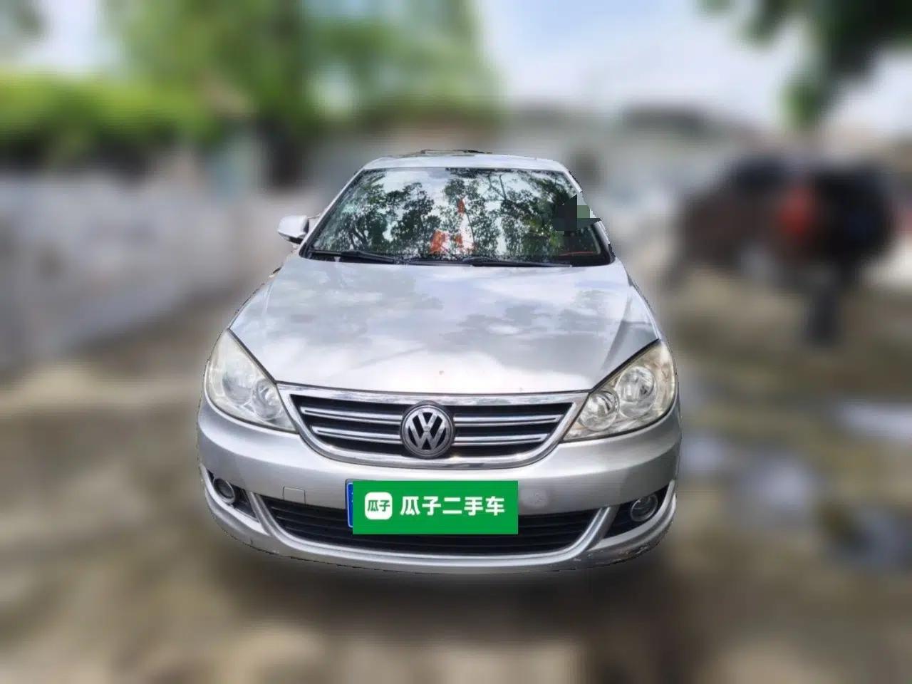 Volkswagen Lavida 2011 1.6L Manual - Premium Edition — миниатюра 2