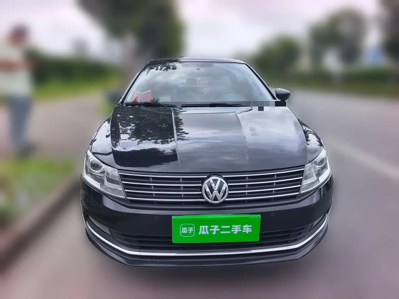 Volkswagen Lavida 2017 1.6L Automatic Comfort Edition — миниатюра 2