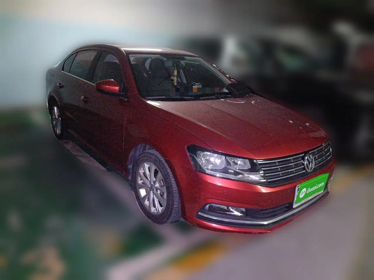 Volkswagen Lavida 2015 1.6L Automatic Comfort Edition — миниатюра 3
