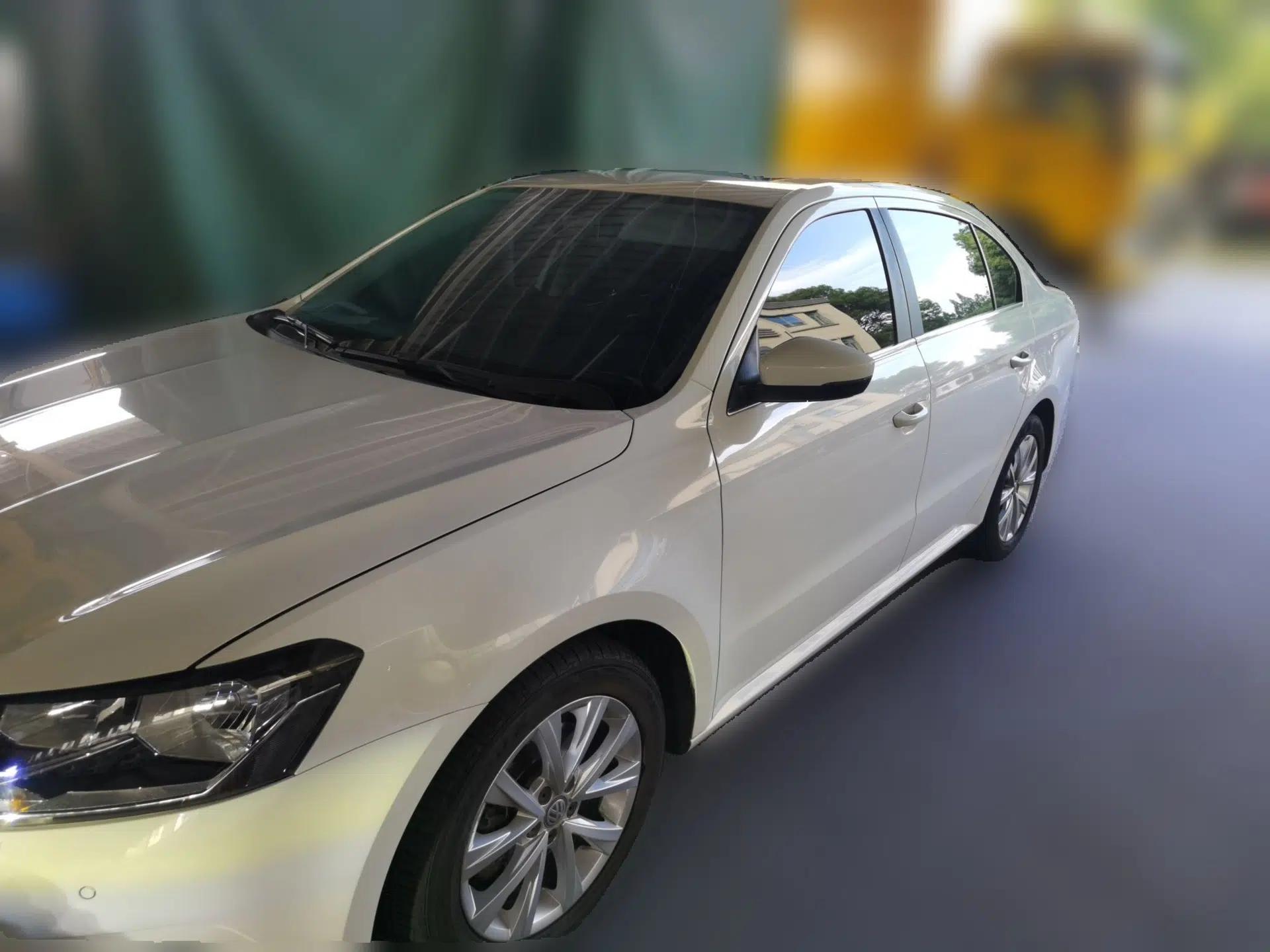Volkswagen Lavida 2017 230TSI DSG Comfort Edition — миниатюра 1