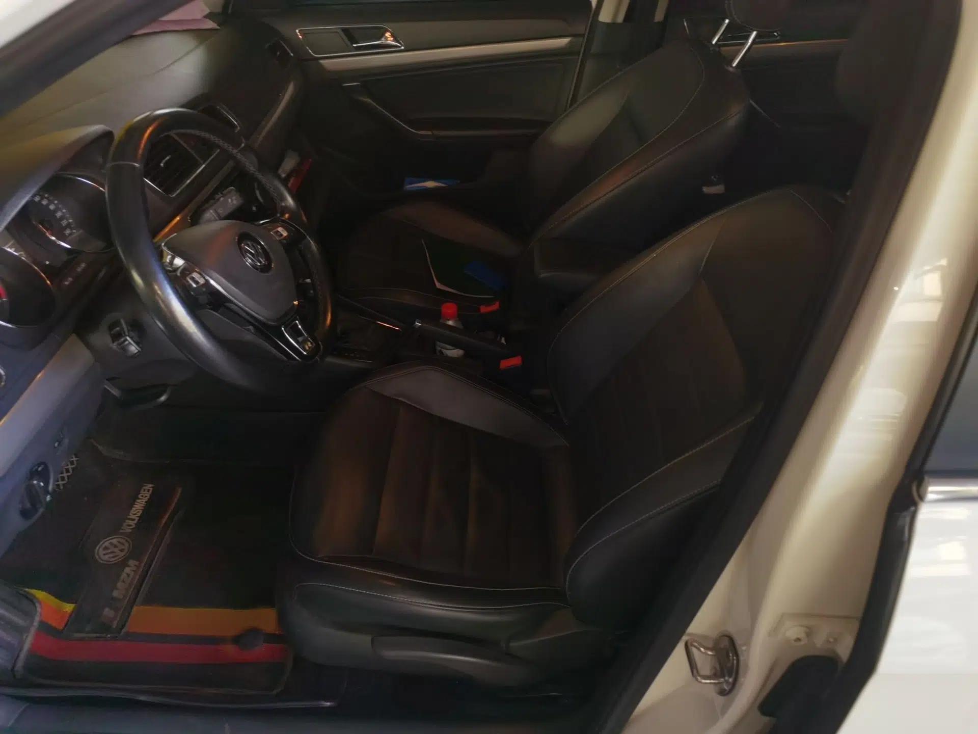Volkswagen Lavida 2017 230TSI DSG Comfort Edition — миниатюра 14