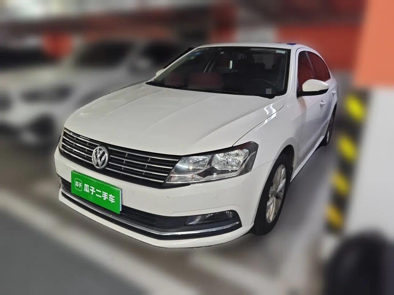 Volkswagen Lavida 2017 1.6L Automatic Comfort Edition — миниатюра 1